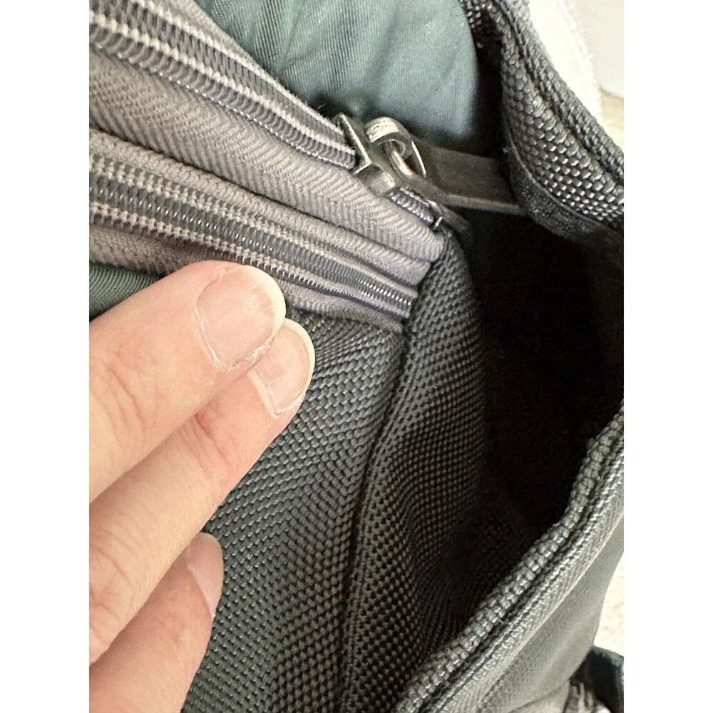 Manfrotto Stile Veloce V Professional Camera Backpack MB SB390 5BB